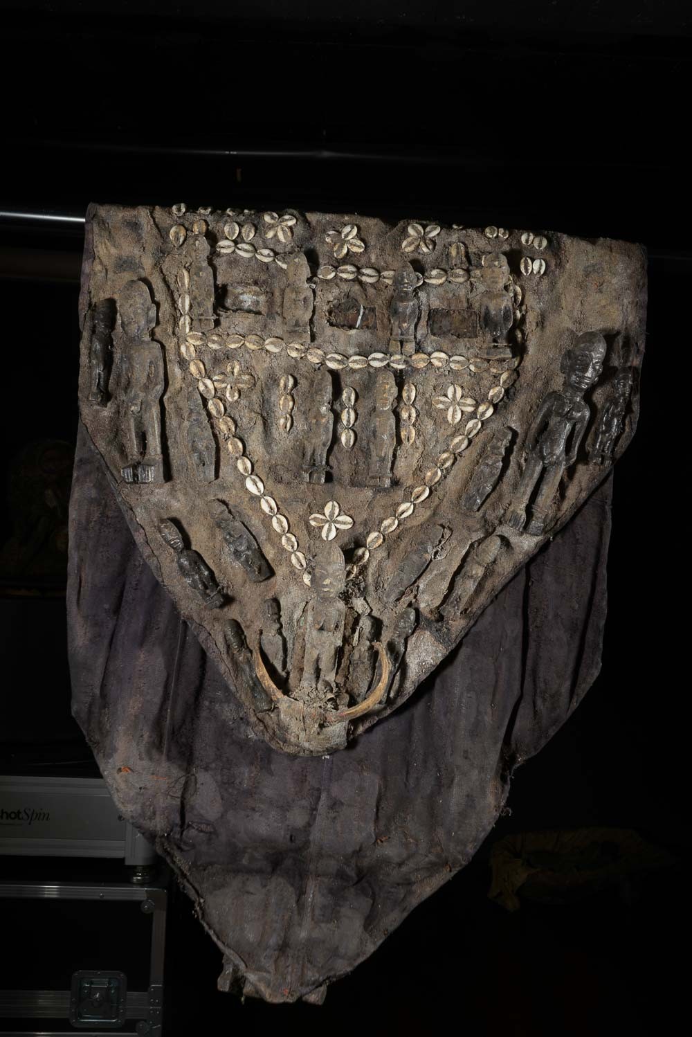 Egun - Costume de féticheur Babalawo Ifa - Yoruba - Benin / Nigeria