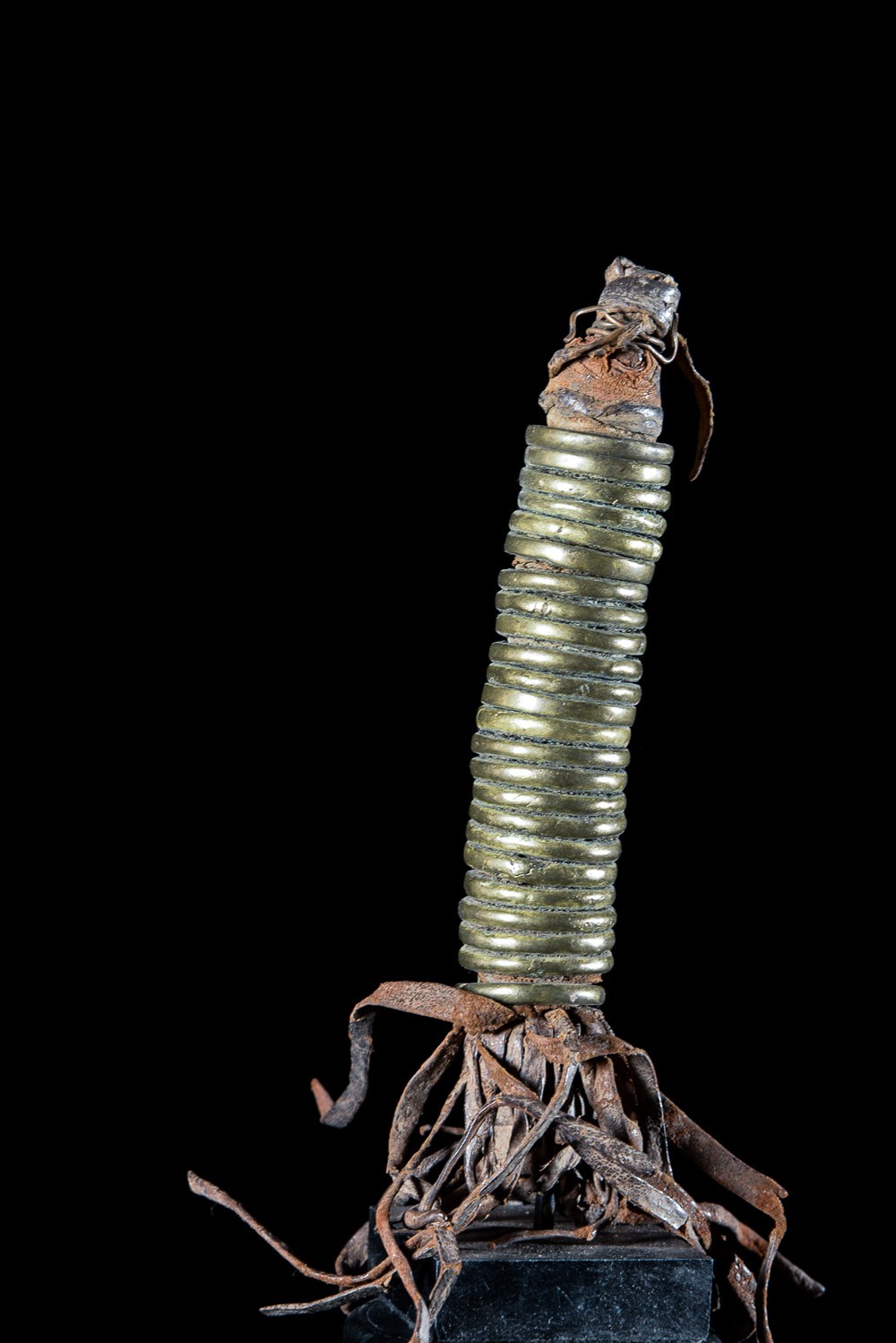 Poupee ham pilu anneaux - Fali - Cameroun - Poupées et perles africaine