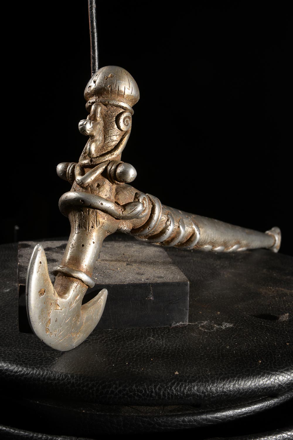 Zandé massue en fonte d'aluminium - Mossi - Burkina Faso - Objets de regalia