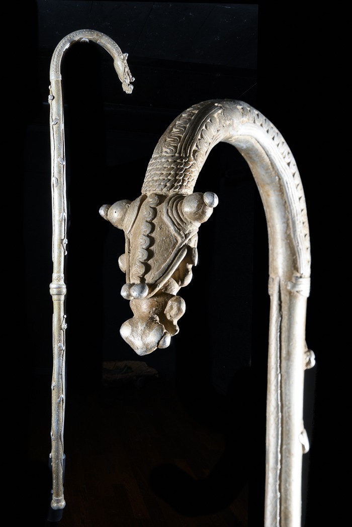 Canne de dignitaire en fonte aluminium - Gan - Objets de regalia