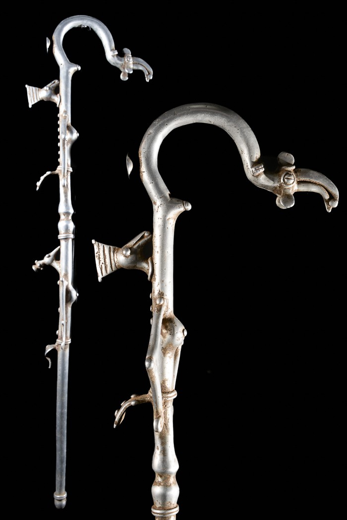 Canne de dignitaire en fonte aluminium - Gan - Objets de regalia