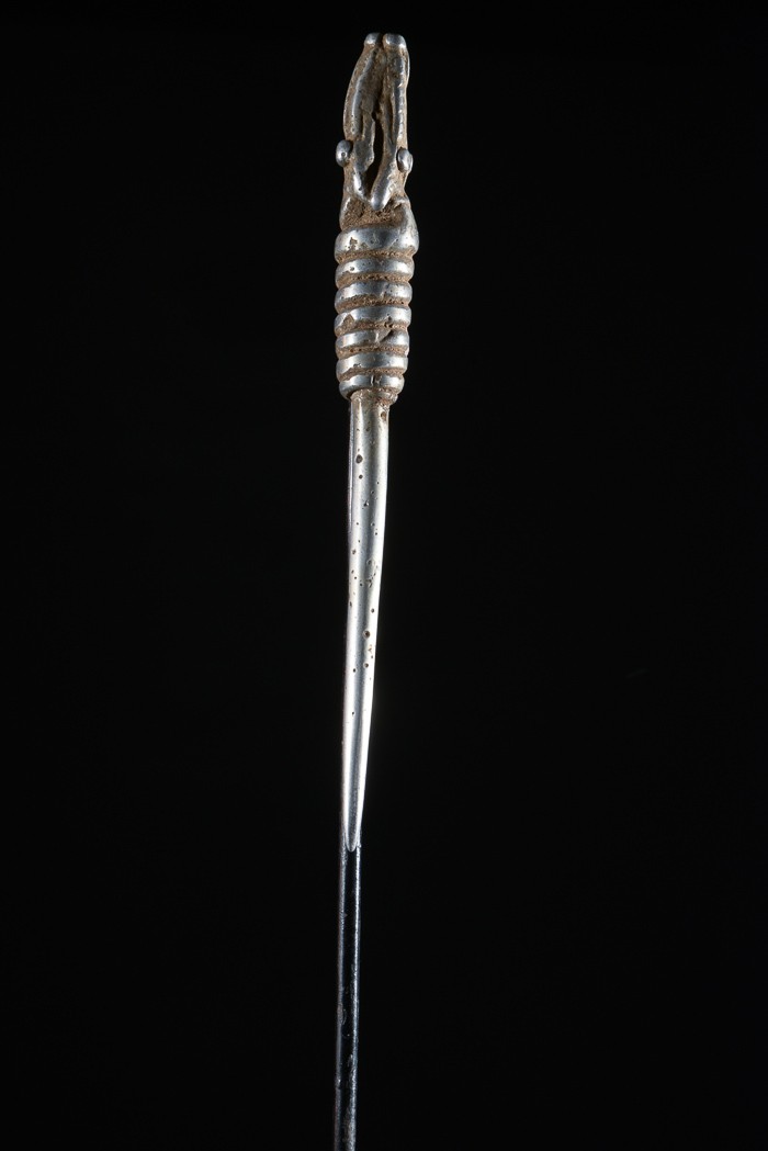 Pique a cheveux en aluminium - Gan - Burkina faso