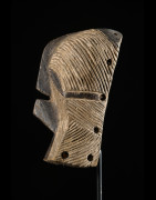 Masque Insigne ou de grade Kifwebe - Songye - RDC Zaire