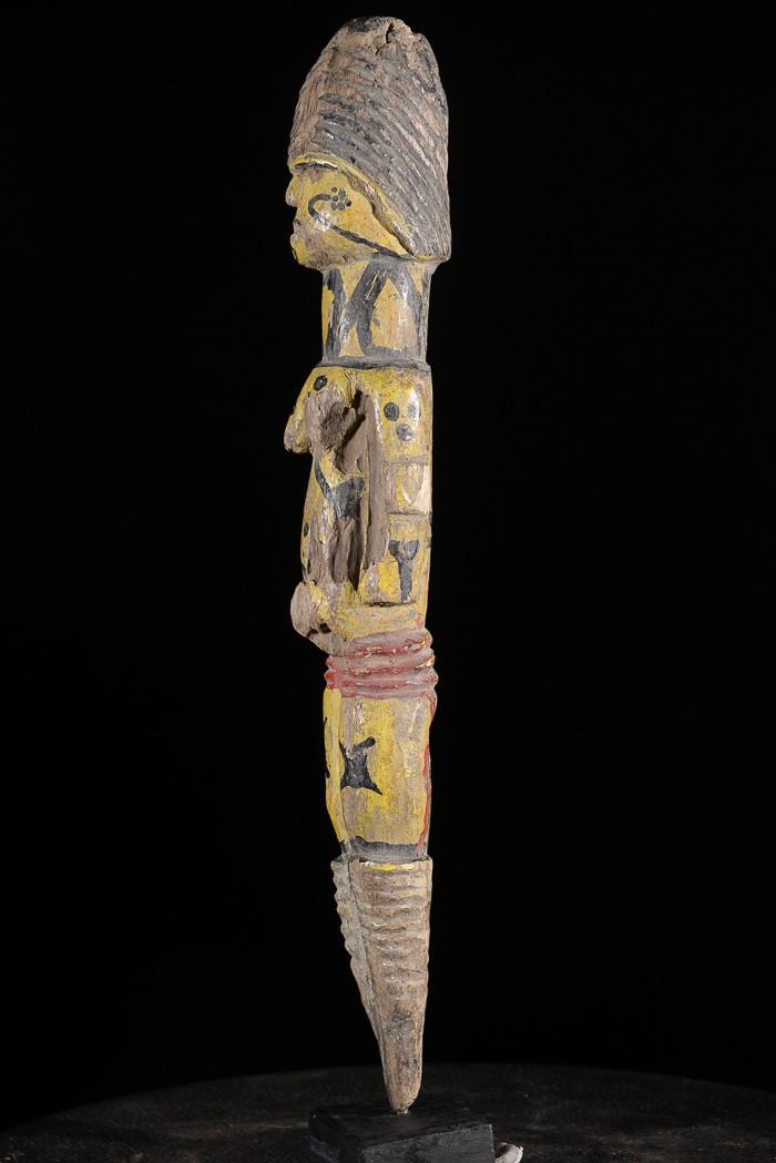 Statuette feminine polychrome Edjo - Urhobo - Nigeria