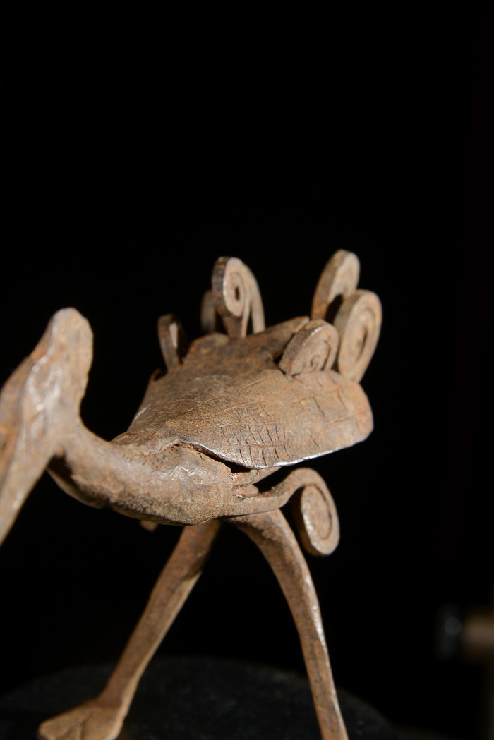 Monnaie primitive en fer noir pintade - Lobi - Burkina Faso