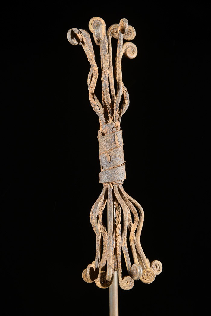 Monnaie primitive en fer noir - Mumuyé - Nigéria