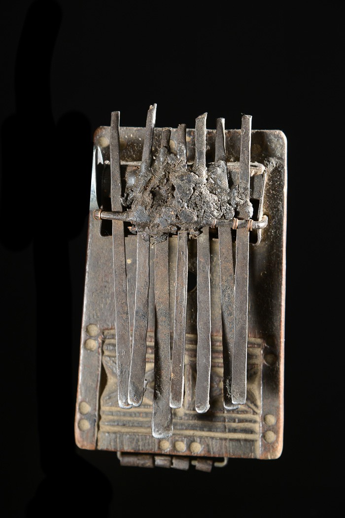 Sanza - Chokwe - Angola - Instruments de musique