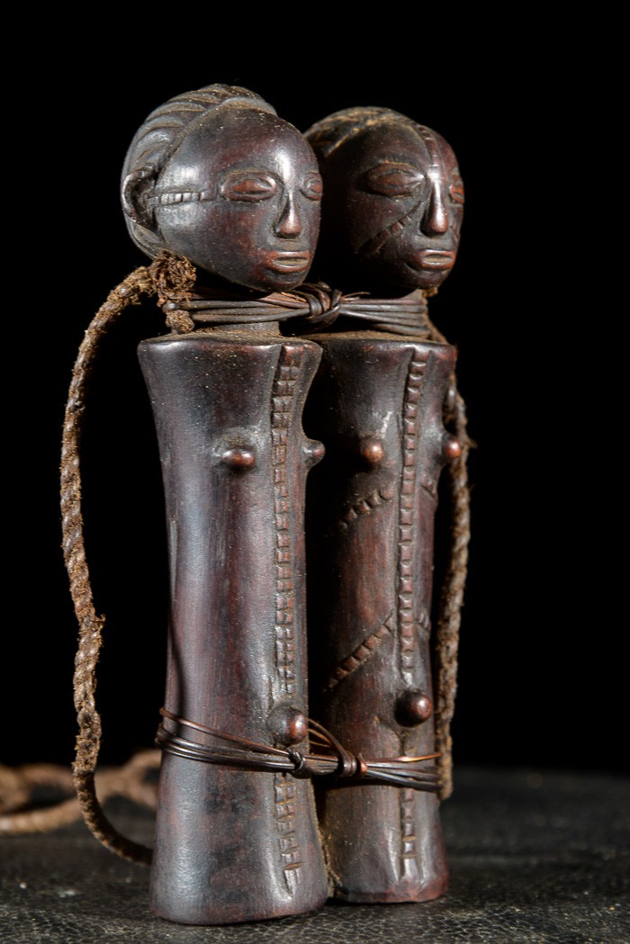 Poupee jumeau rituelle Mpundu - Tabwa - RDC Zaire - Poupees africaines
