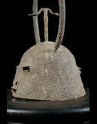 Casque en fer noir - Dogon - Mali