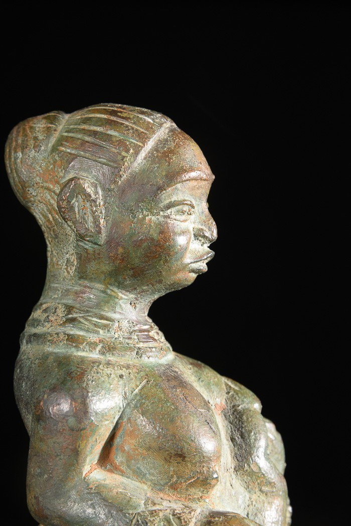Statue maternité royale - Obolo Eke / Calabar - Nigeria