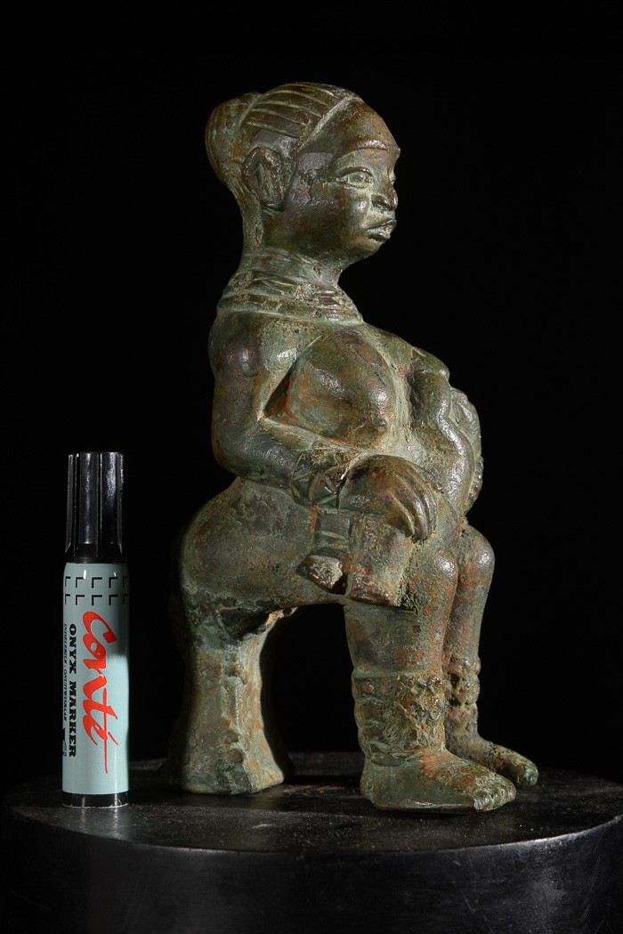 Statue maternité royale - Obolo Eke / Calabar - Nigeria
