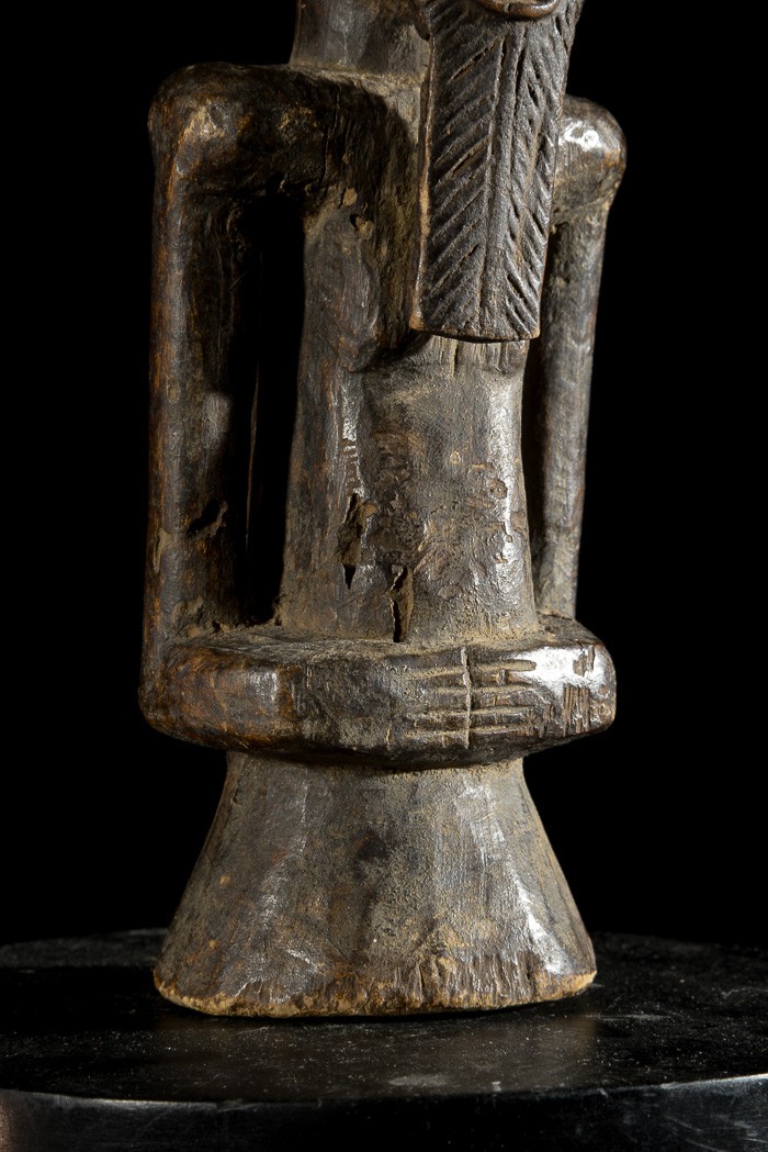 Statue cultuelle masculine - Kusu - RDC Zaire