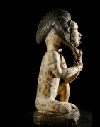 Statuette rituelle feminine - Punu / Pounou Lumbu - Gabon