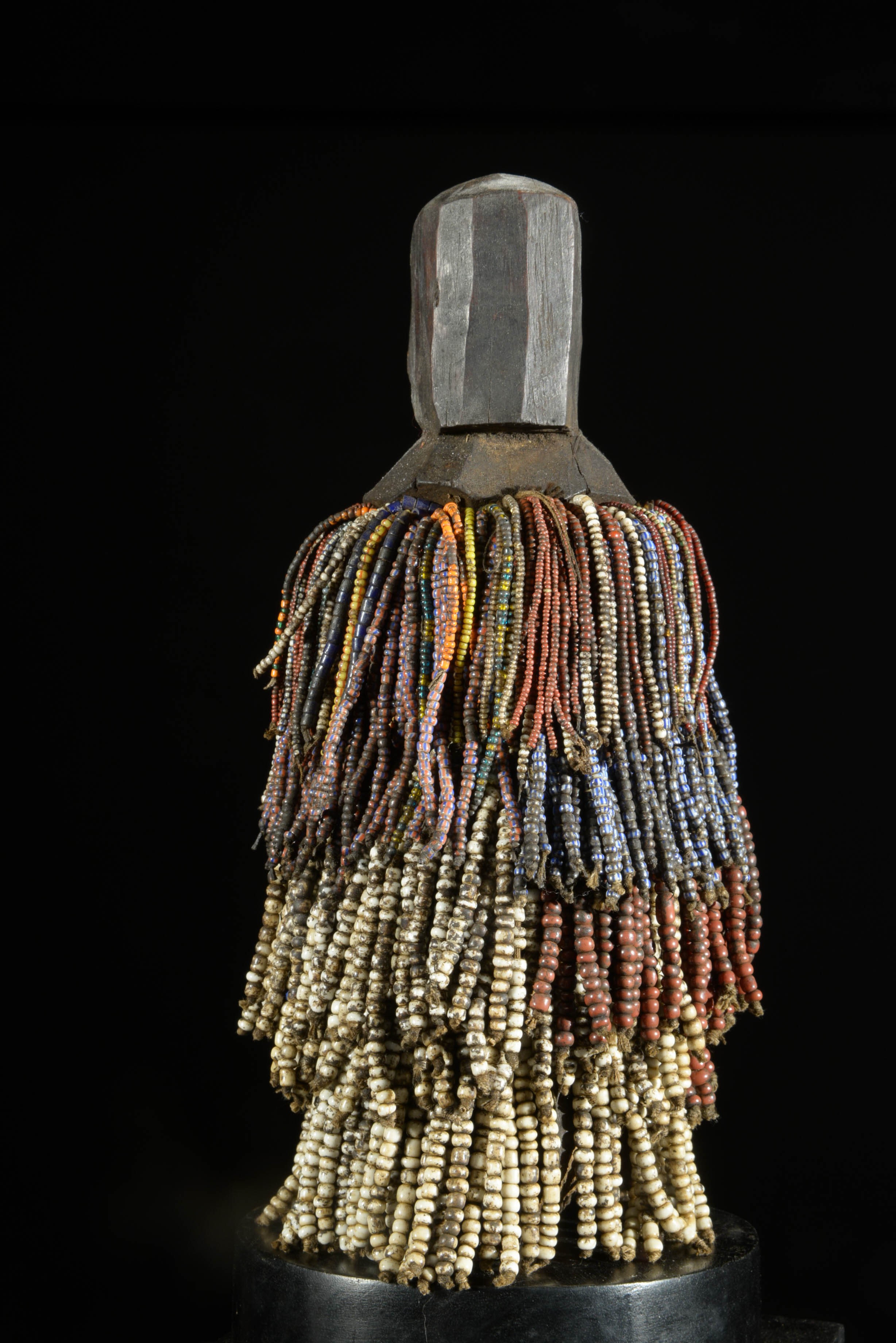 Poupée perlée Goemai - Montol - Nigeria