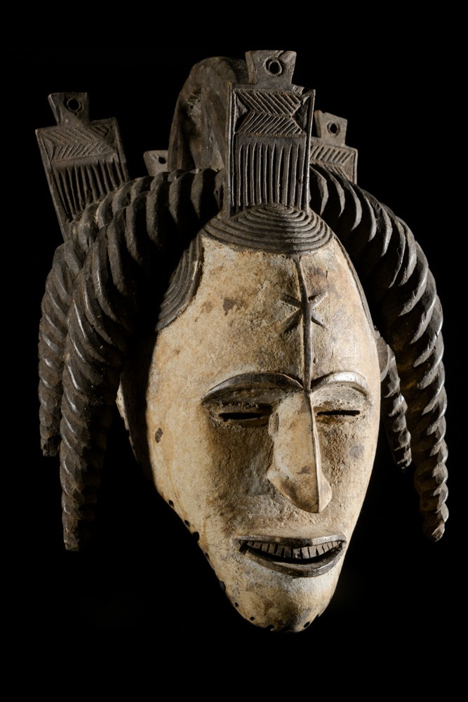 Masque Agbogho Mmuo - Igbo / Ibo - Nigeria