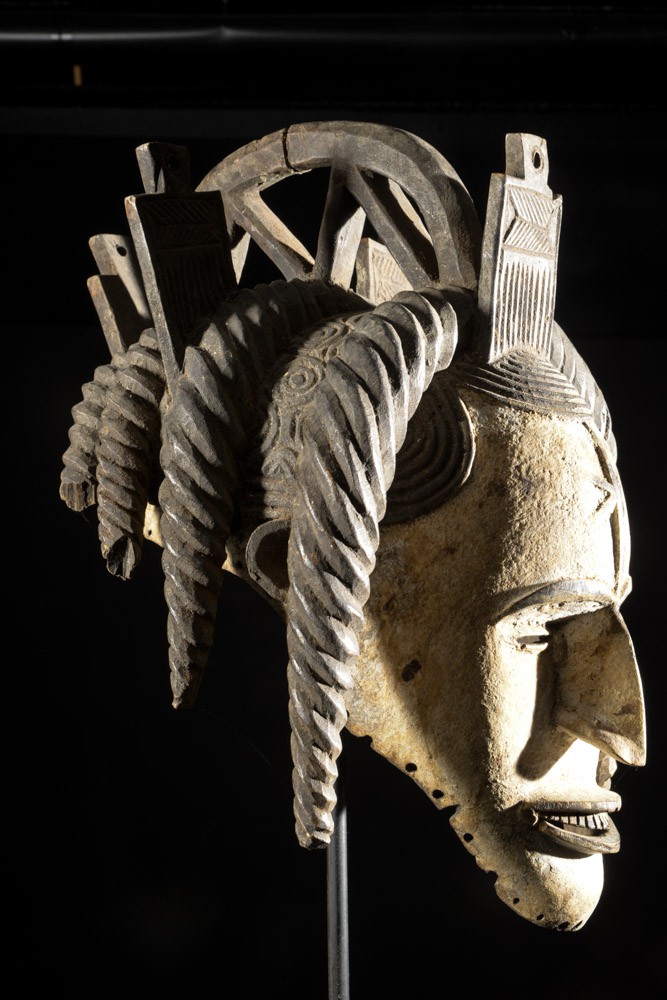 Masque Agbogho Mmuo - Igbo / Ibo - Nigeria