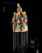 Coiffe Ade ou Adenla avec rideau de perles - Yoruba - Nigeria
