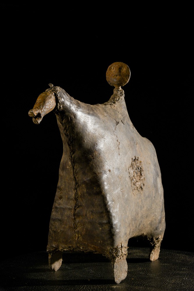 Cavalier et son cheval cuir et fer noir- Matakam - Cameroun
