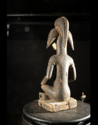 Statuette rituelle feminine - Punu / Pounou Lumbu - Gabon