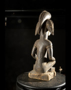 Statuette rituelle feminine - Punu / Pounou Lumbu - Gabon