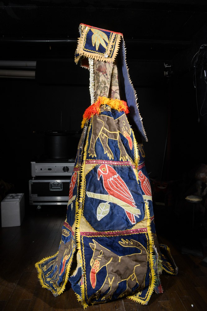 Egun - Costume de danse complet du culte Egungun - Yoruba - Benin / Nigeria