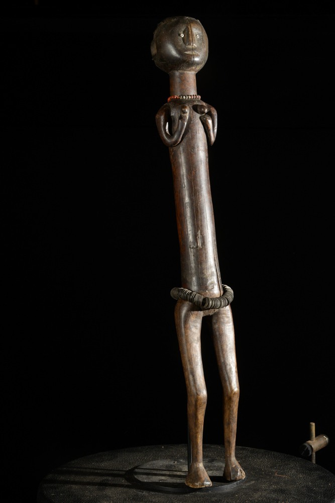 Statue antropomorphe ancienne - Nyamwezy - Tanzanie
