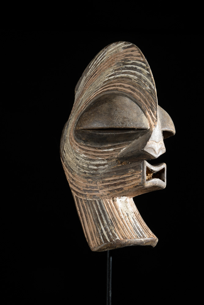 Masque passeport Kifwebe - Songye - RDC Zaire