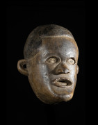 Masque anthropomorphe diminutif - Tabwa - RDC Zaire