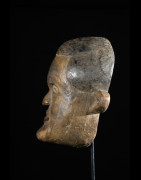 Masque anthropomorphe diminutif - Tabwa - RDC Zaire