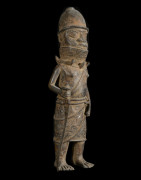 Oba en tenue de guerre - Bini Edo - Benin - Bronzes du Benin