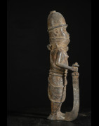 Oba en tenue de guerre - Bini Edo - Benin - Bronzes du Benin