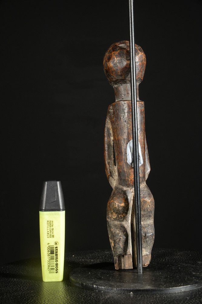Statuette d'ancêtre - HoloHolo - RDC Zaire / Tanzanie