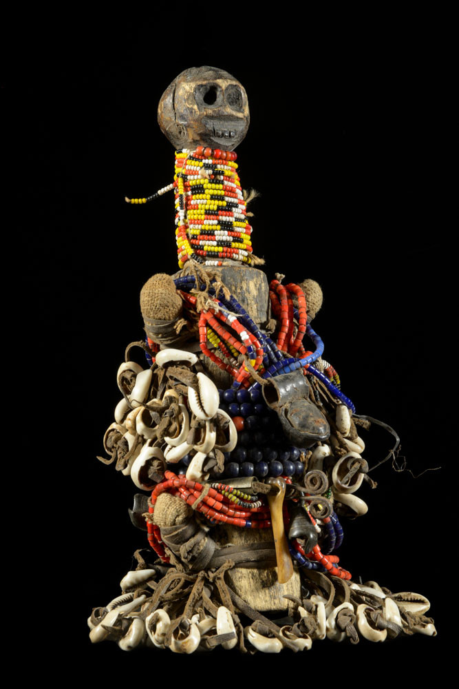 Poupee Namji Dowayo - Nigeria / Cameroun - Poupee perles africaines