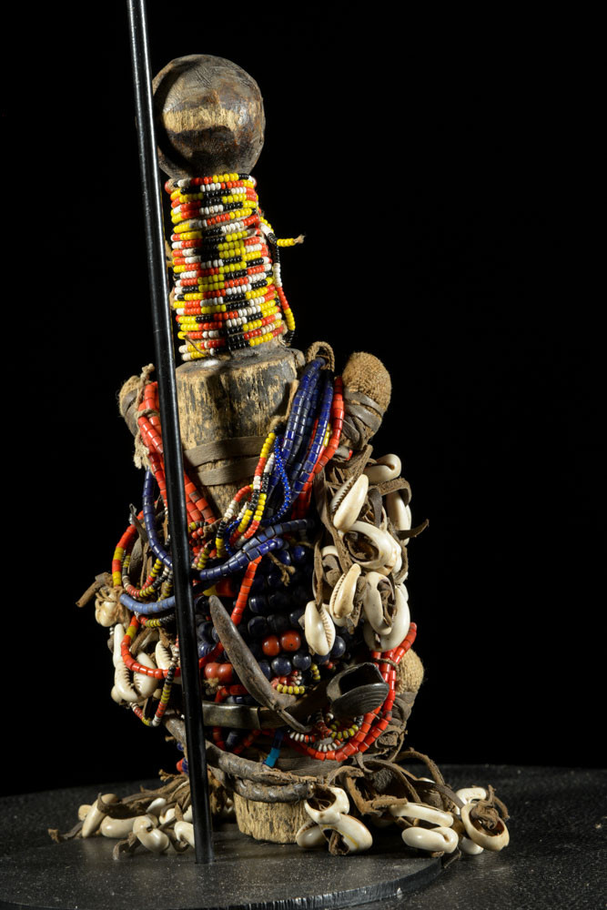 Poupee Namji Dowayo - Nigeria / Cameroun - Poupee perles africaines