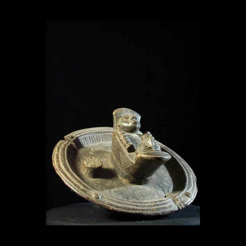 Okwi Oja - Coupe casse-noix de cola - Tshokpepe - Igbo - Nigeria