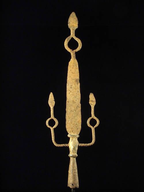 Monnaie primitive lance en fer noir - Bamileke et Bamoun