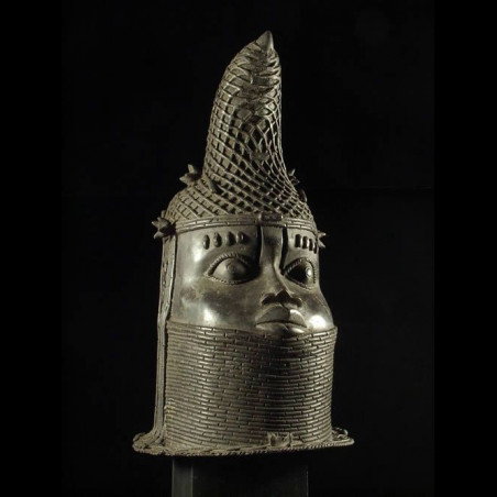 Tete commemorative de reine Bronze Ife - Bini Edo - Benin