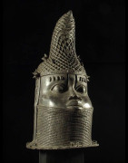 Tete commemorative de reine Bronze Ife - Bini Edo - Benin