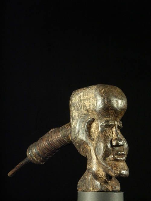 Pipe a tabac bois - Suku - RDC Zaire - Objets usuels