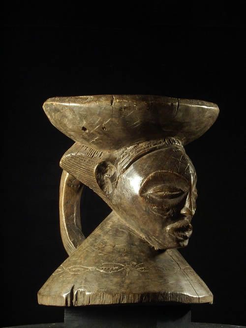 Tabouret poignee - Chokwe - Angola - Sieges Africains