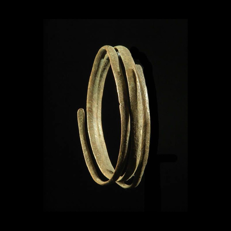 Bracelet ou tour de bras en cuivre rouge - Bongo - Soudan