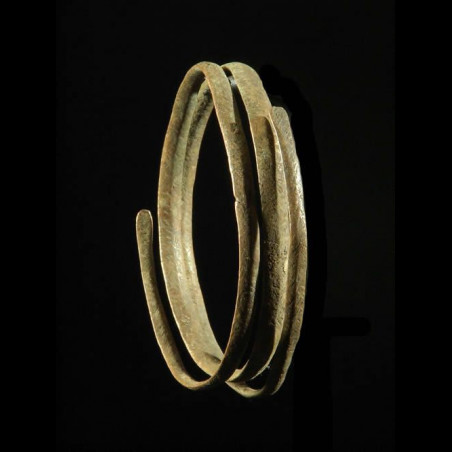 Bracelet ou tour de bras en cuivre rouge - Bongo - Soudan