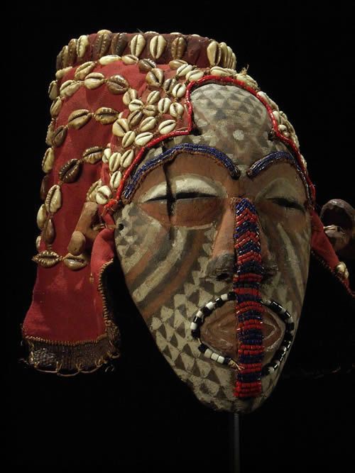 Masque Ngaady A waash - Kuba /Bushoong - RDC Zaire
