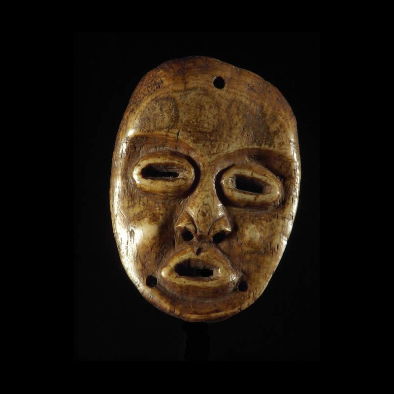 Masque en os - HoloHolo - RDC Zaire / Tanzanie - Masques d’afri