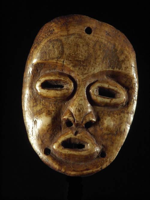 Masque en os - HoloHolo - RDC Zaire / Tanzanie - Masques d’afri