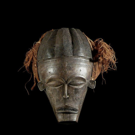 Masque Mwana Pwo - Chokwe / Tschokwe - Angola