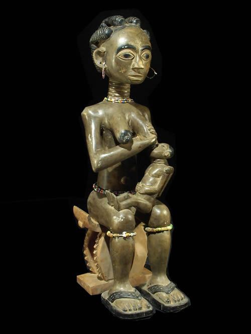 Maternite polychrome - Fanti - Ghana - Statues africaines