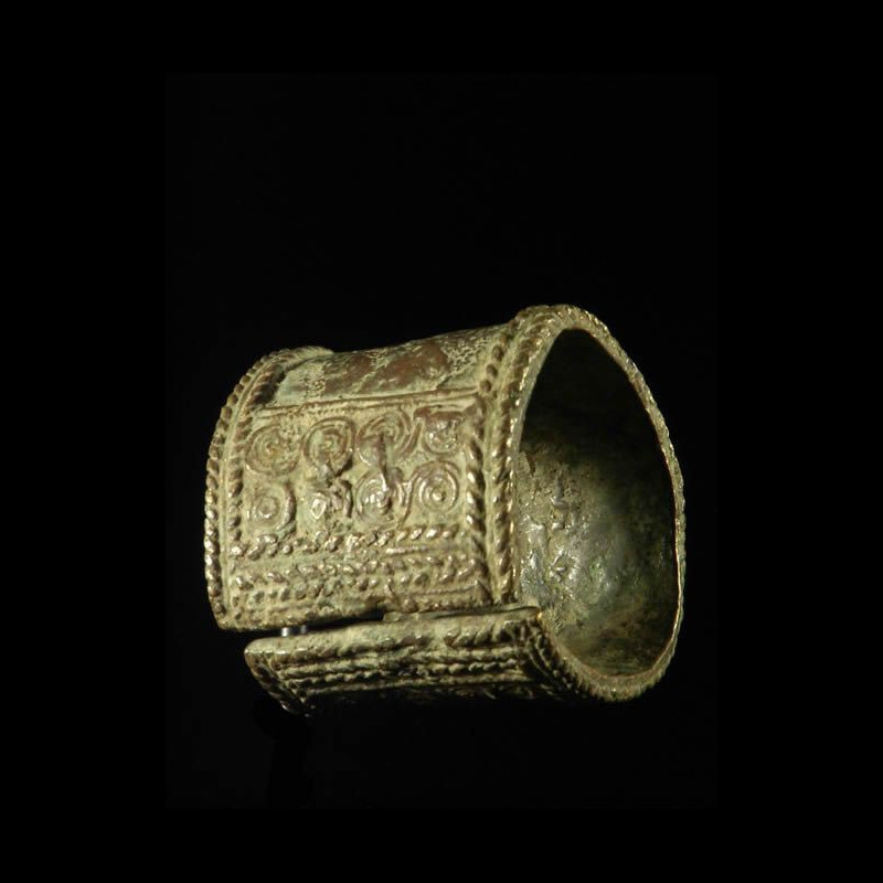 Bracelet monnaie en alliage de cuivre - Gounou / Gayak - Tchad