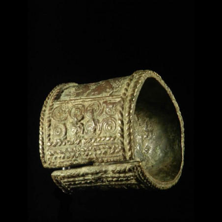 Bracelet monnaie en alliage de cuivre - Gounou / Gayak - Tchad