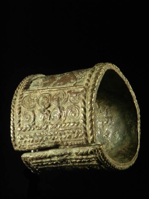 Bracelet monnaie en alliage de cuivre - Gounou / Gayak - Tchad